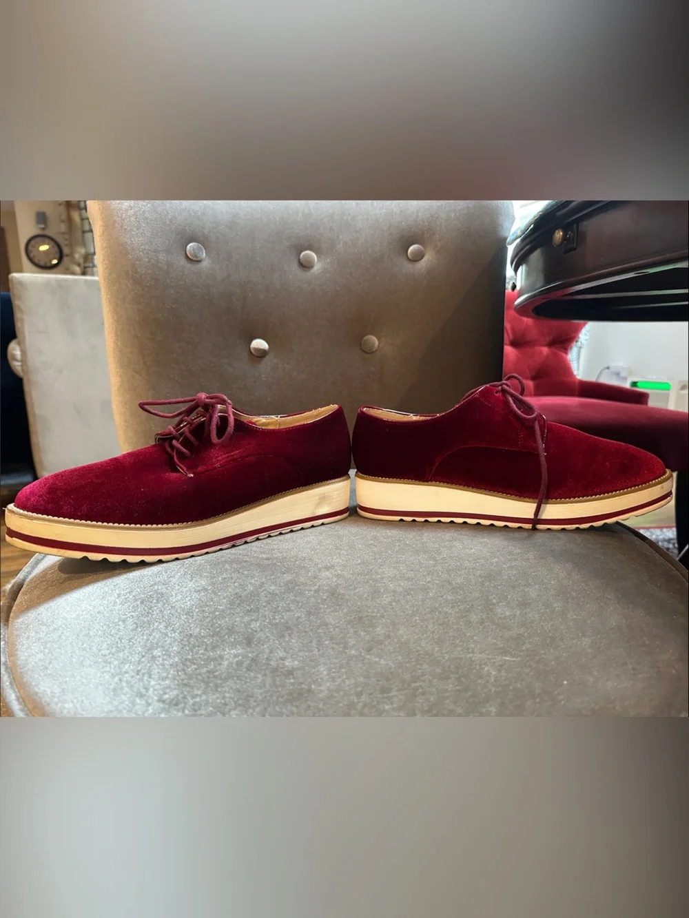 Traditions refined velvet